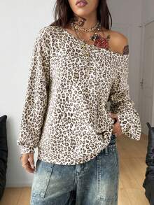 Coolane 女士秋冬休闲街头风复古Y2K学院风休闲豹纹舒适白色不对称领口不对称肩部长袖卫衣 - 彩色 - 查看 3