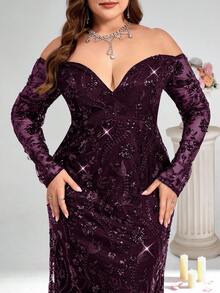 Coutiva فستان سهرة طويل الأكمام مكشوف الكتف مزين بالترتر للنساء ذوات الحجم الكبير (مزخرف بشكل كبير) - الأرجواني - مشاهدة 6