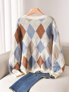 CosyJoli Áo len dệt kim họa tiết kim cương cổ tròn rộng rãi, vai trễ, họa tiết kẻ caro Jacquard cỡ lớn - Nhiều màu - Xem 2