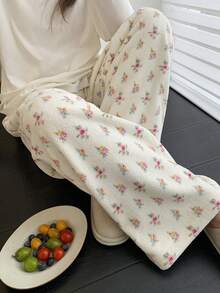 Dazy Plus Thermal Lined Loose Straight Leg Ditsy Floral Pajama Bottoms, Casual Sleepwear For Women Plus Size, Autumn/Winter - Apricot - View 3
