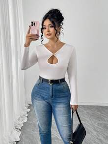 Selianne New Plus Size Women Hollow Out Chest Metal Decor Sexy Knit T-Shirt Top