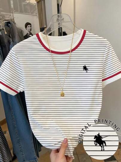 Resyla Camiseta casual de mujer con estampado de caballero, patchwork y rayas de manga corta