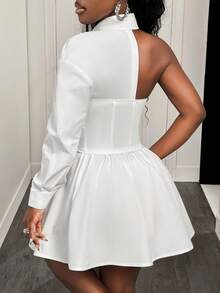 BamGleam 纯色褶皱肩部修身荷叶边下摆连衣裙 - 白色 - 查看 2