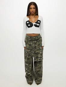 SUMWON 加大码长袖修身上衣，胸前黑色波点设计，圆领短款衬衫 - 白色 - 查看 3