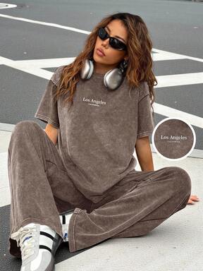 SHEIN EZwear Ensemble 2 pièces décontracté : T-shirt marron lavé et pantalon pour femme