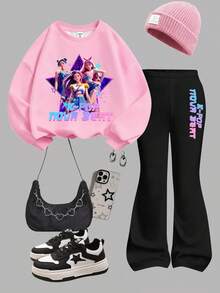 两件套女童休闲韩流卡通人物印花长袖圆领卫衣和针织修身喇叭裤套装，舒适日常及度假穿着，适合秋冬季节。