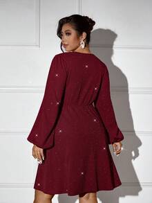 Femmeverse Plus Size Women V-Neck Lantern Sleeve Metal Chain Decor Solid Color Fashion Dress - Burgundy - View 2