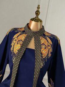 Rometta 大码女式优雅度假风印花高领喇叭袖修身连衣裙（忧郁气质）（周三美学） - 彩色 - 查看 4