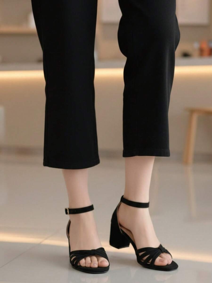 Sandalia tacón, tiras cruzadas, pulsera tobillo, hebilla ajustable, vestir, elegante casual - Negro - Ver 1
