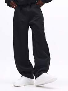 SUMWON Conjunto de chándal con capucha oversize, bolsillo central y pantalones de chándal elásticos para uso casual en invierno - Negro - Ver 4