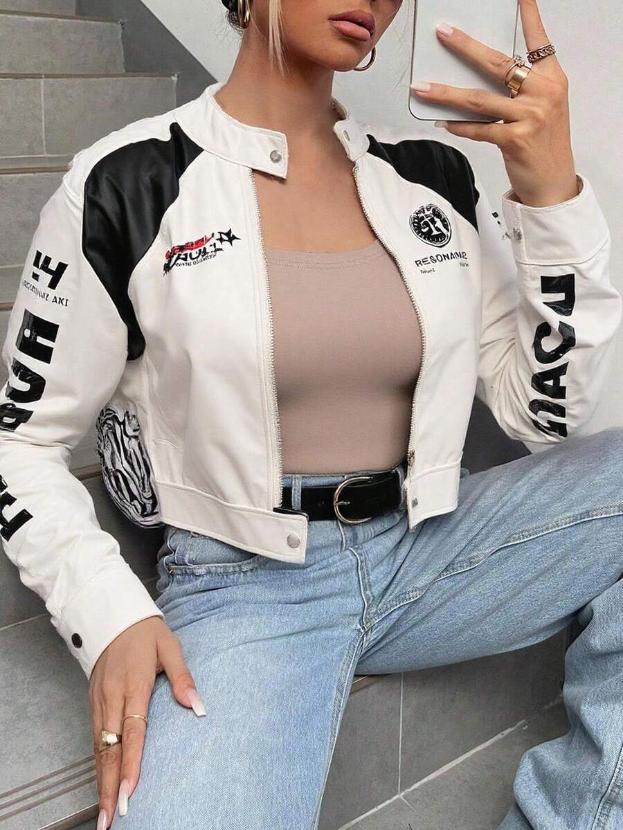 Chaqueta bomber corta de estilo streetwear con estampados gráficos y paneles contrastantes - Blanco - Ver 1