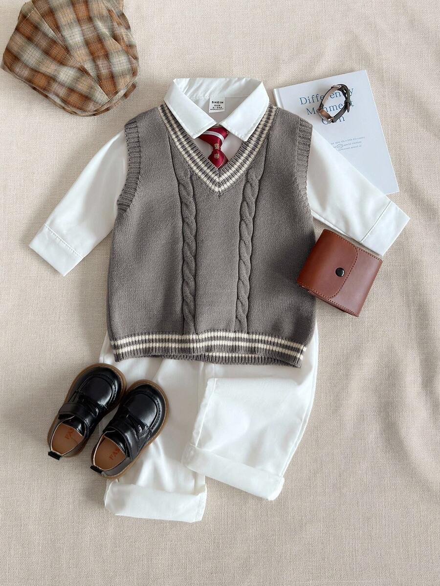 PrepCrw Young Boys' Collegiate Style Twisted Floral V-Neck Knit Vest - Grey - View 1