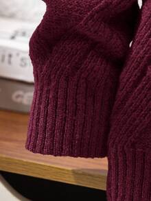 Tweenboy Casual Christmas Green Textured Crew Neck Sweater, Suitable For Winter, School And Travel