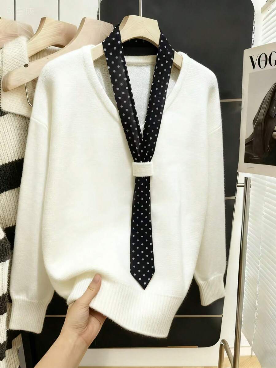 Franclia 女士柔软仿羊绒V领宽松纯色黑白拼接简约风格针织衫，饰有黑色波点系带，优雅、甜美、学院风、高贵、休闲、精致、轻松时尚，百搭，适合通勤、聚会、休闲派对等场合，穆斯林服装 - 白色 - 查看 1