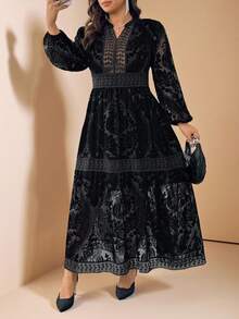 SHEIN LUNE Váy dự tiệc nhung Burnout cỡ lớn có thắt eo - màu đen - Xem 3