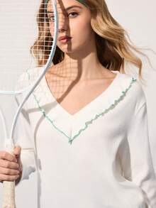 SHEIN Sports Women's Autumn/Winter Thermal Lined Contrast Color Ruffle V-Neck Loose Long Sleeve Casual Sports Tennis Shirt,Running White Tops For Daily Wear - White - View 4