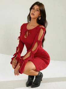 Chiquease Sexy Bow V-Neck Fitted Knit Dress - Red - View 5