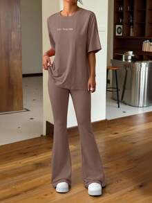 SHEIN EZwear 女士刺绣字母圆领蝙蝠袖上衣和喇叭裤套装 - 咖啡棕 - 查看 5