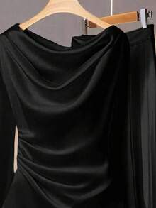 Franclia 纯色垂坠超大圆领优雅办公室长袖衬衫 - 黑色 - 查看 2