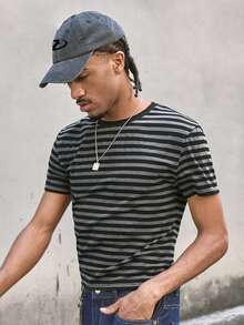 AXEPEAK Men's Casual Striped Print Round Neck Short Sleeve T-Shirt - Black - View 5