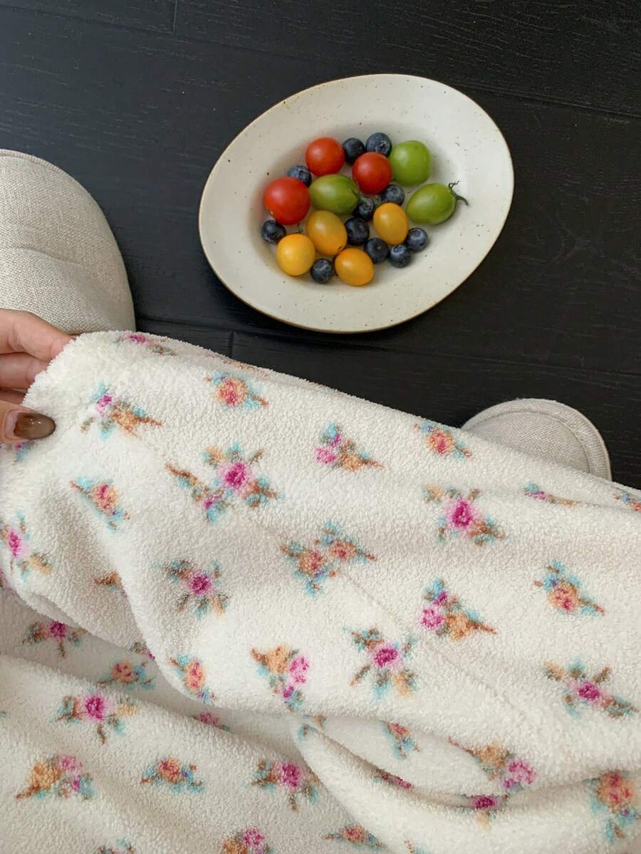 Dazy Plus Thermal Lined Loose Straight Leg Ditsy Floral Pajama Bottoms, Casual Sleepwear For Women Plus Size, Autumn/Winter - Apricot - View 1