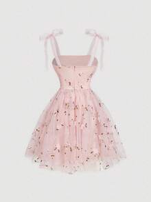 SHEIN MOD Đầm mini hai dây thêu hoa xuyên thấu dành cho nữ, kiểu Kawaii, phong cách Fairycore, trang phục đi chơi, cổ điển, retro, Valentine, đầm hoa cho nữ, đầm ngắn dự tiệc, trang phục đồng quê cho nữ, phong cách Fairycore. - Hồng - Xem 3
