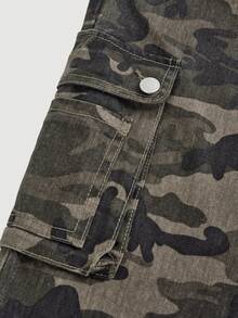 SHEIN 少女时尚休闲 Y2K 复古酷炫街头风返校季学院风工作服口袋设计简约基础款迷彩牛仔宽松牛仔裤日常穿搭秋冬派对及街头服饰 - 軍綠色 - 查看 4