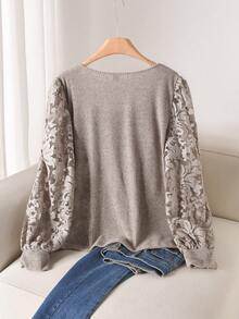 CosyJoli Áo nữ cổ vuông tay lỡ phối ren cỡ lớn - Màu be - Xem 2