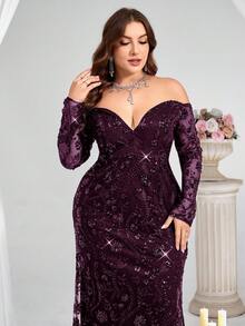 Coutiva فستان سهرة طويل الأكمام مكشوف الكتف مزين بالترتر للنساء ذوات الحجم الكبير (مزخرف بشكل كبير) - الأرجواني - مشاهدة 1