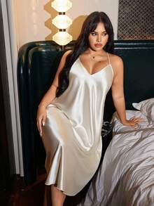 Váy ren hở lưng cỡ lớn SilkySpell, màu be - Màu be - Xem 5