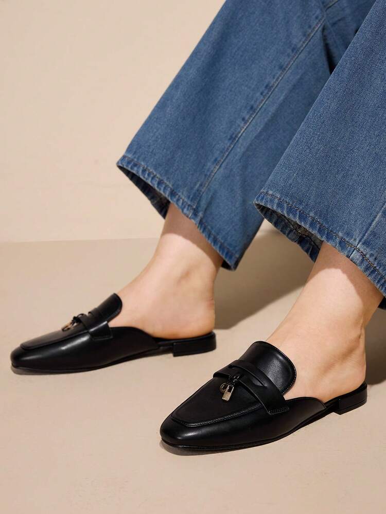 CUCCOO CURVES Women's Wide Fit Square Toe Flat Low Heel Slip-On Mules, Comfortable Versatile Black Casual Flats, Plus Size For Christmas