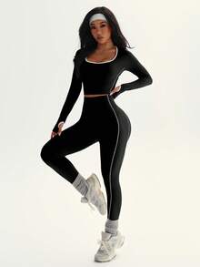 Easithlete Women's Contrast Trim U-Neck Long Sleeve Fitted Casual Fitness Seamless Sportswear Set - Black - View 7