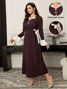 Modelyn Vestido Árabe de Manga Longa Elegante com Botões Coloridos em Contraste, Vestidos Árabes Elegantes Longos Estilo A Line, Para Festa à Noite/Convidado de Casamento/Vestidos Longos de Festa de Aniversário - Marrom - Visão 1