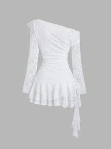 Sweetra Y2K性感蕾丝不对称肩部不对称下摆连衣裙