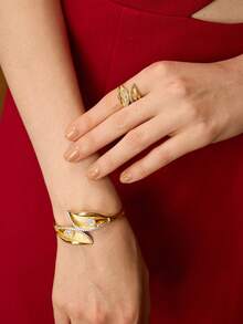 MOTF PREMIUM WOMEN SINGLE RING - Gold - View 4