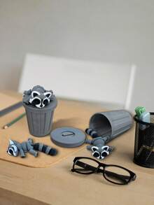 Zazumi Figura articulada de mapache con articulaciones móviles y expresión traviesa, diseño 3D para decoración de escritorio del hogar u oficina, relleno de calcetines navideños, ideas de regalo festivo, elementos esenciales del estilo cottage core - Multicolor - Ver 3
