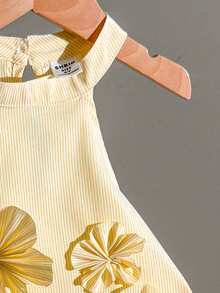 SHEIN 2pcs/Set Young Girl Floral Decor Striped Halter Top And Wide Leg Pants Cute Outfit