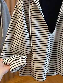 Resyla Women's Casual Loose Striped Drawstring Sweatshirt, Suitable For Autumn - Black and White - View 4