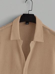 VIVINTIMO Set di camicia a maniche corte in tessuto a nido d'ape di colore unito e pantaloncini con vita con coulisse, casual estivo da uomo per vacanze e uso quotidiano - Castano - Visualizzare 3