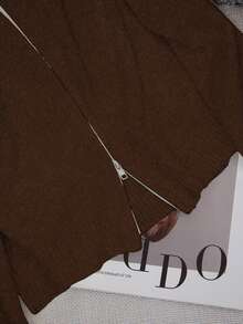 GlowEve 1 Áo khoác cardigan nữ màu trơn có mũ trùm đầu bằng vải nhung có khóa kéo tối giản - Màu nâu Sô-cô-la - Xem 5