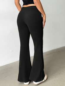 Flirla 女士休闲百搭黑色束腰V领修身喇叭裤，秋冬款 - 黑色 - 查看 2