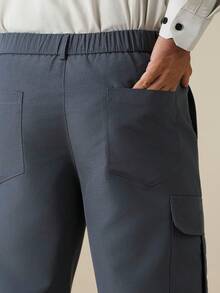 Manfinity Nomadique 男士户外徒步休闲纯色工装裤 男士灰色工装裤 男士灰色工装裤 实用裤 - 深灰色 - 查看 8