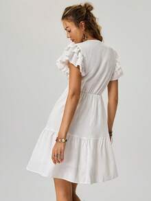 Freevana 女士夏季白色双层荷叶袖短款连衣裙，蕾丝边V领A字连衣裙，度假沙滩休闲碎花连衣裙，浪漫早春约会连衣裙 - 白色 - 查看 4