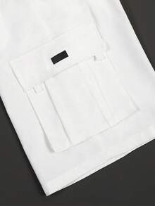 Manfinity Homme 男士宽松抽绳腰带翻盖口袋工装短裤 白色沙滩风 男士白色工装短裤 男士街头风短裤 - 白色 - 查看 6