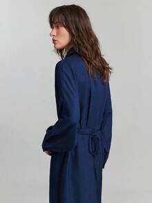 Ontre 2026春夏新款女士纯色翻领褶裥单排扣优雅简约通勤连衣裙，女士办公室套装，音乐节、情人节、夏季等场合的优雅连衣裙 - 藏蓝色 - 查看 3