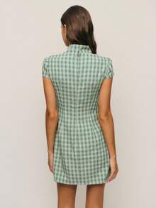 Nöista 复古新中国风春假连衣裙，采用旗袍廓形，立领，斜领，配以亮丽的手工纽扣。修身剪裁和高开衩设计，打造优雅迷人的造型。 - 淺綠色 - 查看 4