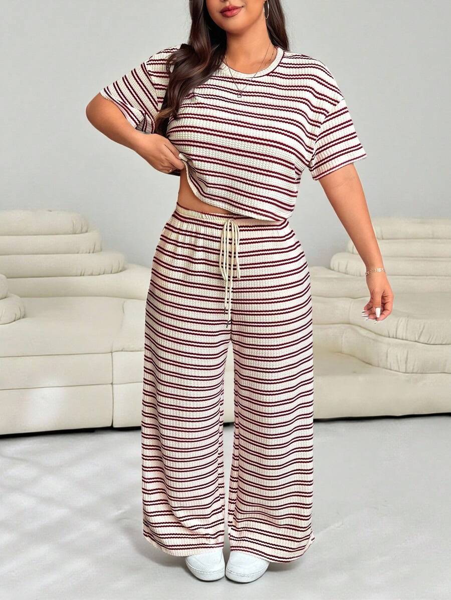 SHEIN EZwear 2pcs Plus Size Summer Red Striped T-Shirt And Pants Casual Set - Red and White - View 1