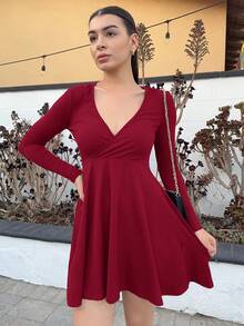 Andrea Bello V领性感前卫简约女士连衣裙迷你短裙秋季连衣裙新年衣服 - 酒紅色 - 查看 5