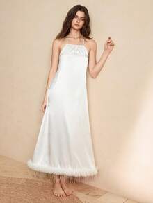 Élégante robe de nuit en faux soie de couleur unie avec franges, style romantique et élégant pour femmes