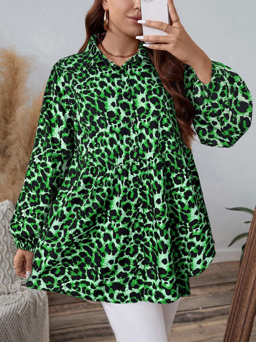 SHEIN LUNE Top de Manga Longa com Estampa de Onça Plus Size para Mulheres, Top de Onça de Outono/Inverno, Top Feminina com Botões, Top Casual de Trabalho, Top de Negócios, Top de Ação de Graças e Feriados - Verde - Visão 1